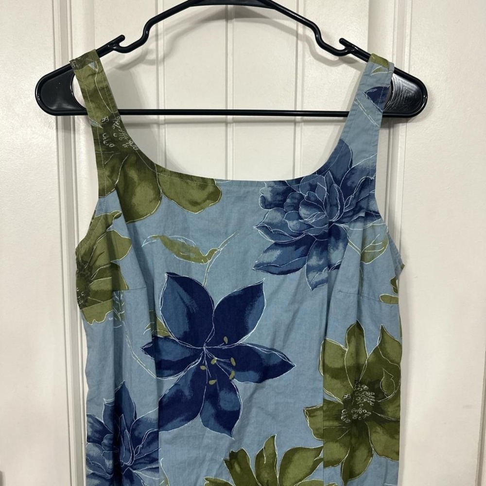 Blue tropical floral midi dress size medium. - Picture 2 of 8